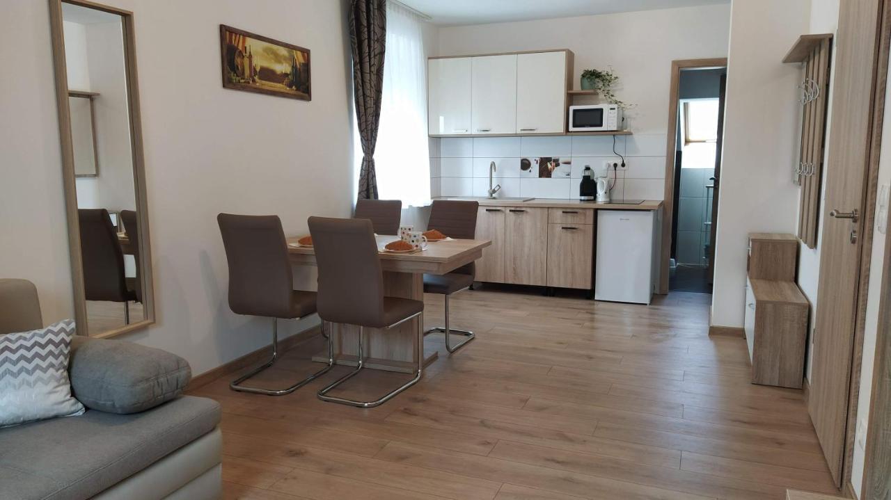 Dalia Apartman Tihany Exterior photo